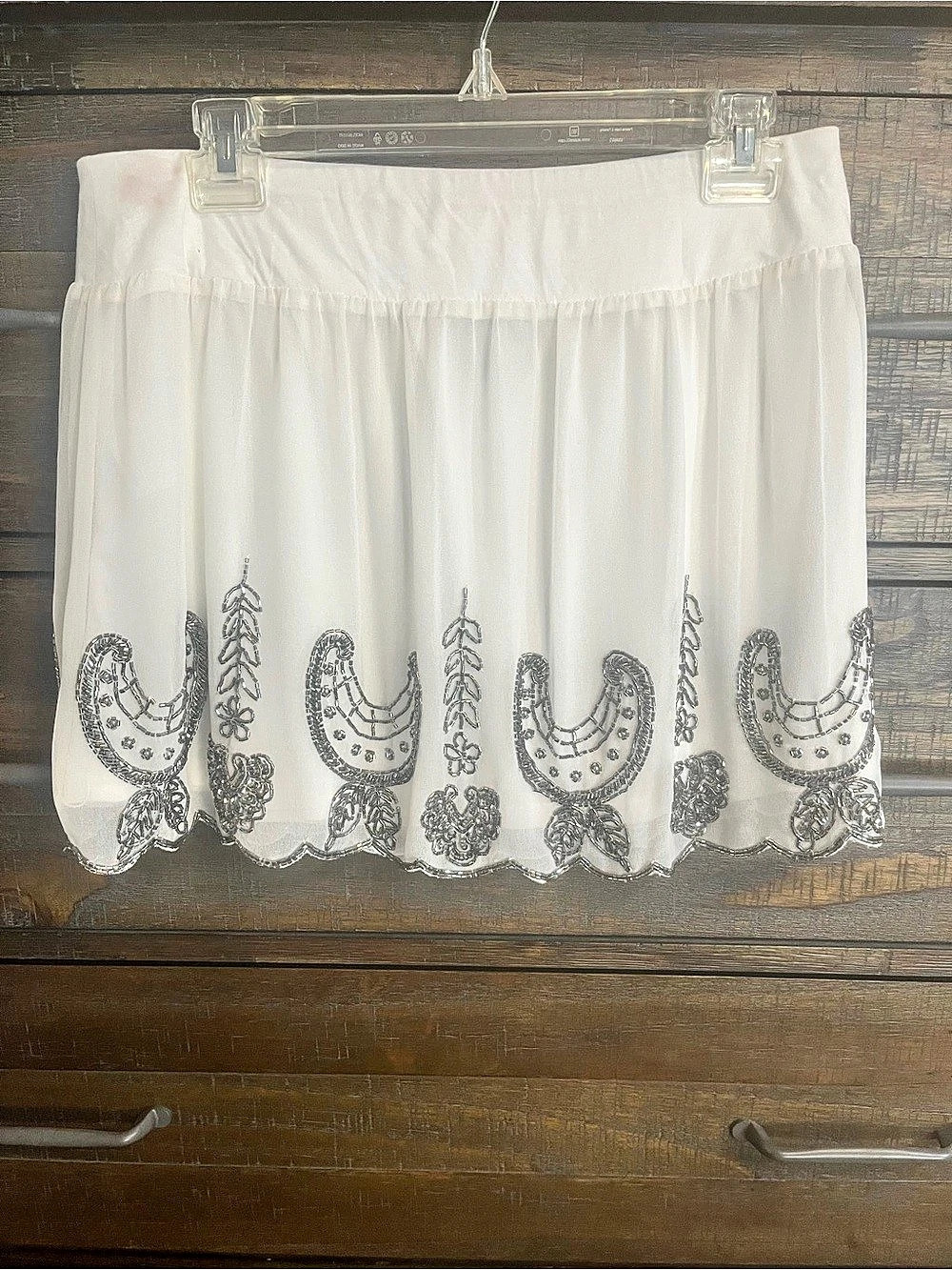 Forever 21 Paisley Embroidered Mini Skirt in White Size Medium